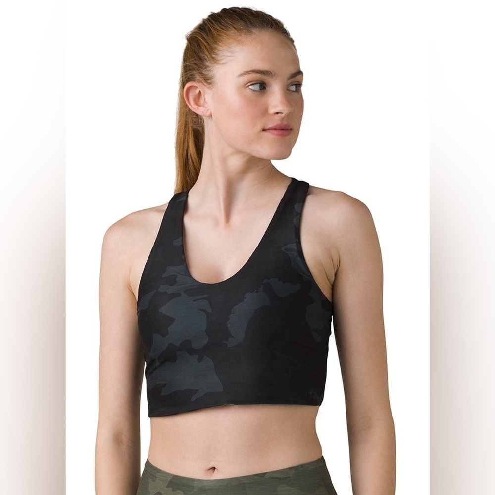 prAna
Momento Crop Top Camouflage Reversible Green and Black Size Small